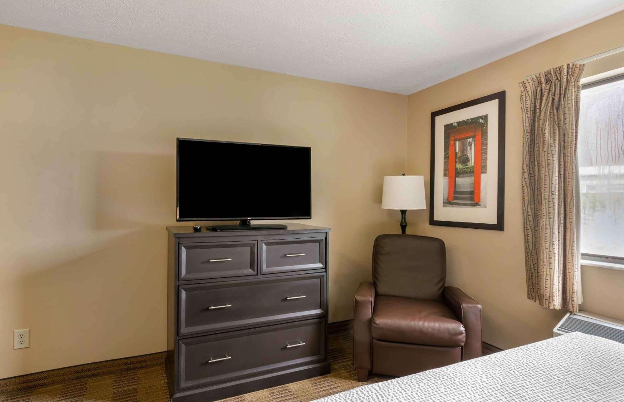 Extended Stay America Select Suites - Atlanta - Kennesaw Chastain Rd Zewnętrze zdjęcie