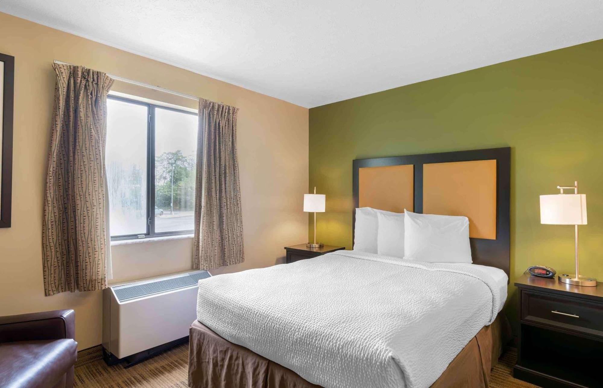 Extended Stay America Select Suites - Atlanta - Kennesaw Chastain Rd Zewnętrze zdjęcie